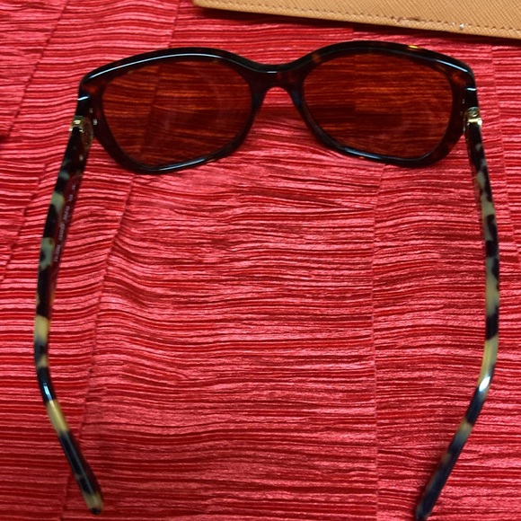 Tory Burch Women’s Prescription Sunglasses and Case - Picture 4 of 16